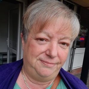 Meet your Posher, Christine